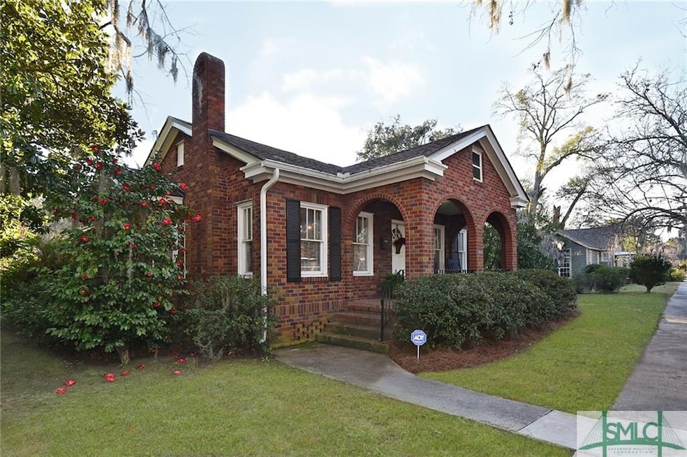 FRONT EXTERIOR
