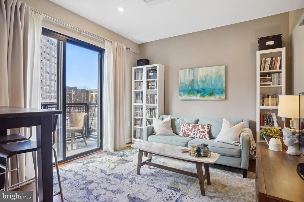 Octave 1320 unit 205, Silver Spring, MD 20910 - photo 1