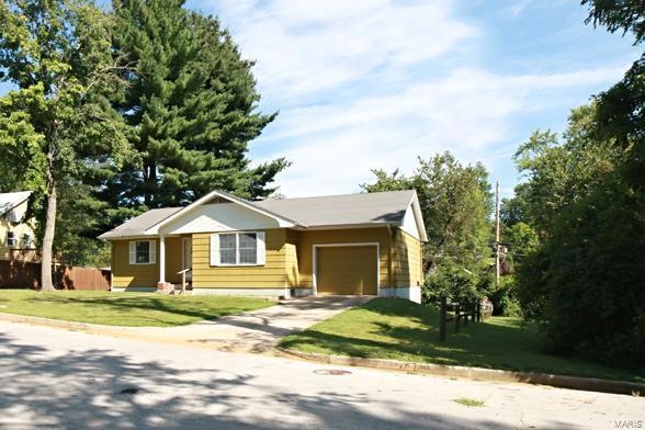 931 Forest Dr, Rolla, MO 65401 - photo 1