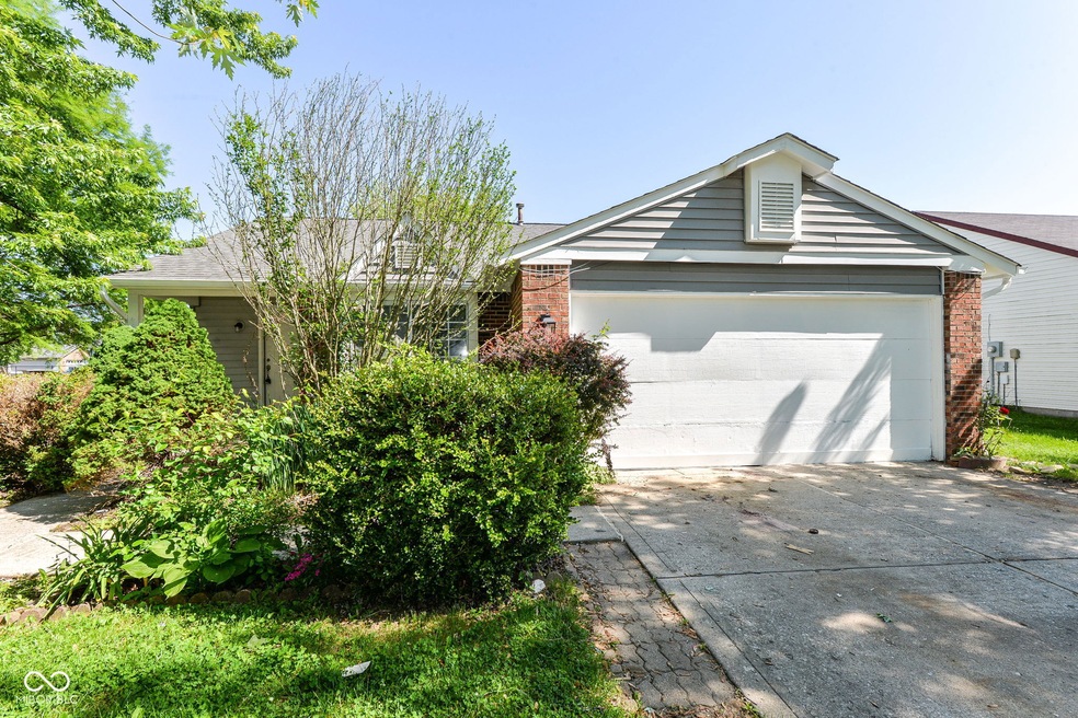 1482 Rebecca Ln, Franklin, IN 46131 - photo 1