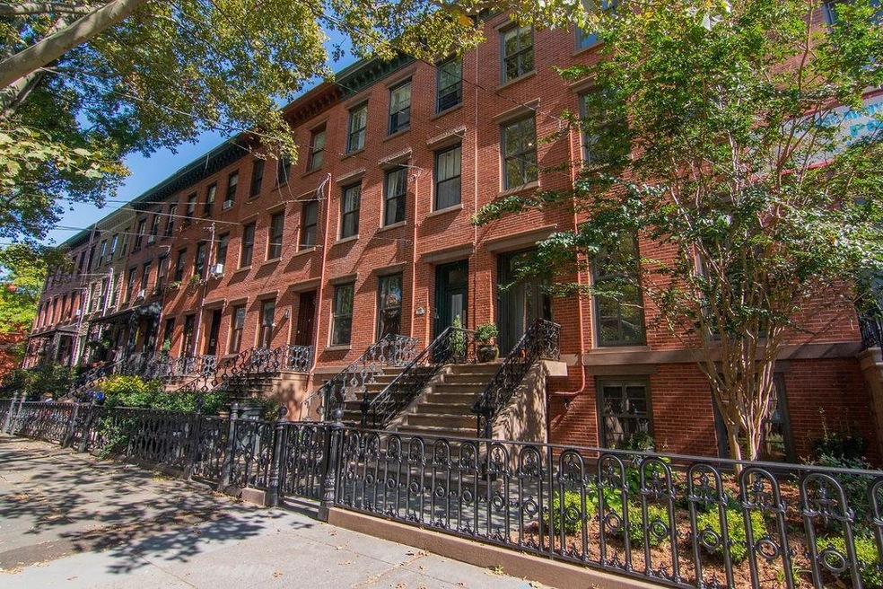 632 Jersey Ave unit 2, Jersey City, NJ 07302 - photo 1