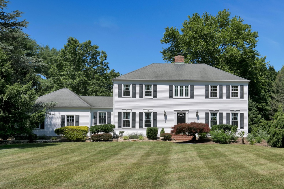 15 Blackbriar Dr Colts Neck NJ-print-003