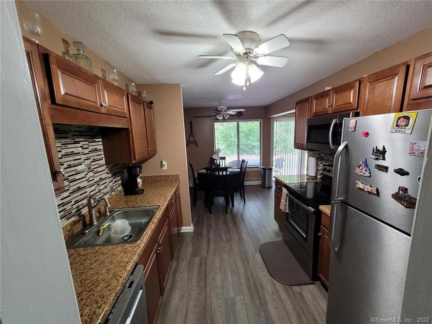 2 Woodland Dr unit 2, Cromwell, CT 06416 - photo 1