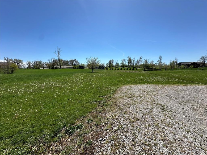 Pending $27,500 • Co-Listing Agent