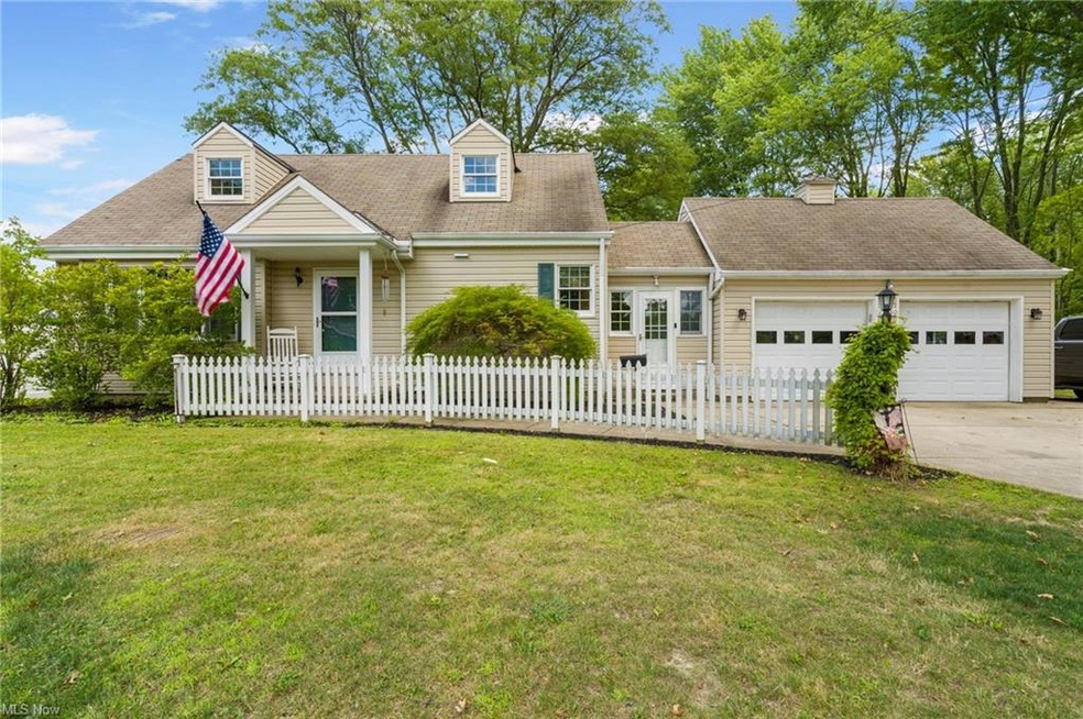 25880 Myrtle Ave, Olmsted Falls, OH 44138 - photo 1