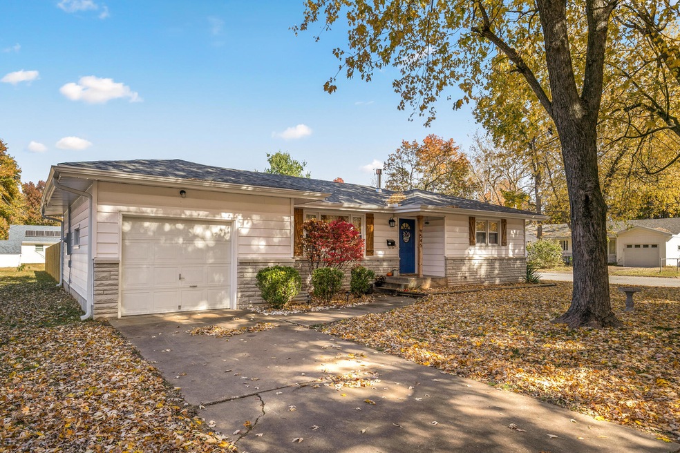 RE_1545 Crestview-1