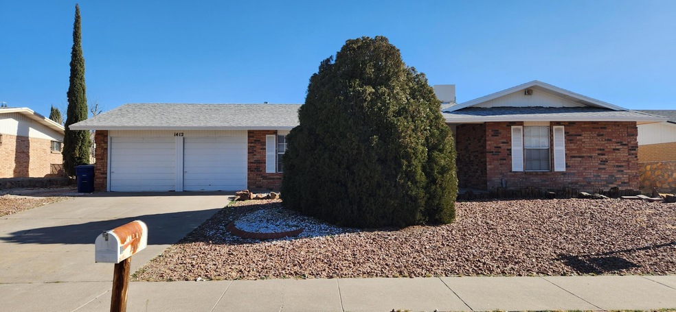 1412 Monte Negro Dr, El Paso, TX 79935 - photo 1