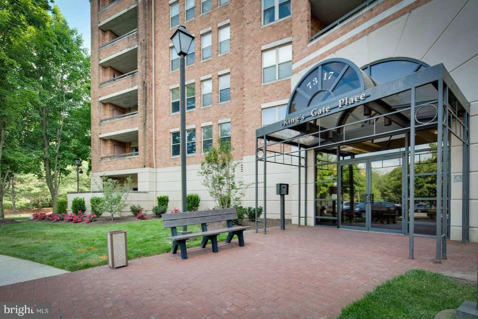 7317 Eden Brook Dr unit H202, Columbia, MD 21046 - photo 1