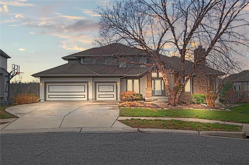 8156 Bittersweet Dr, Lenexa, KS 66220 - photo 1