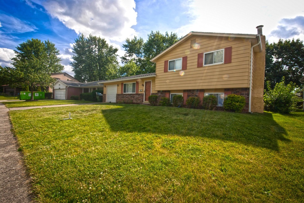 4927 Northtowne-22