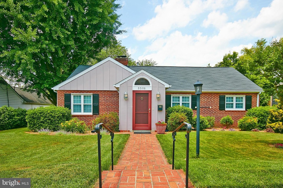 3506 N Dinwiddie St, Arlington, VA 22207 - photo 1