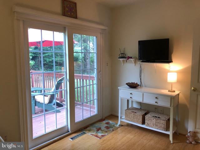 1 Center Rd unit C2, Towson, MD 21286 - photo 1