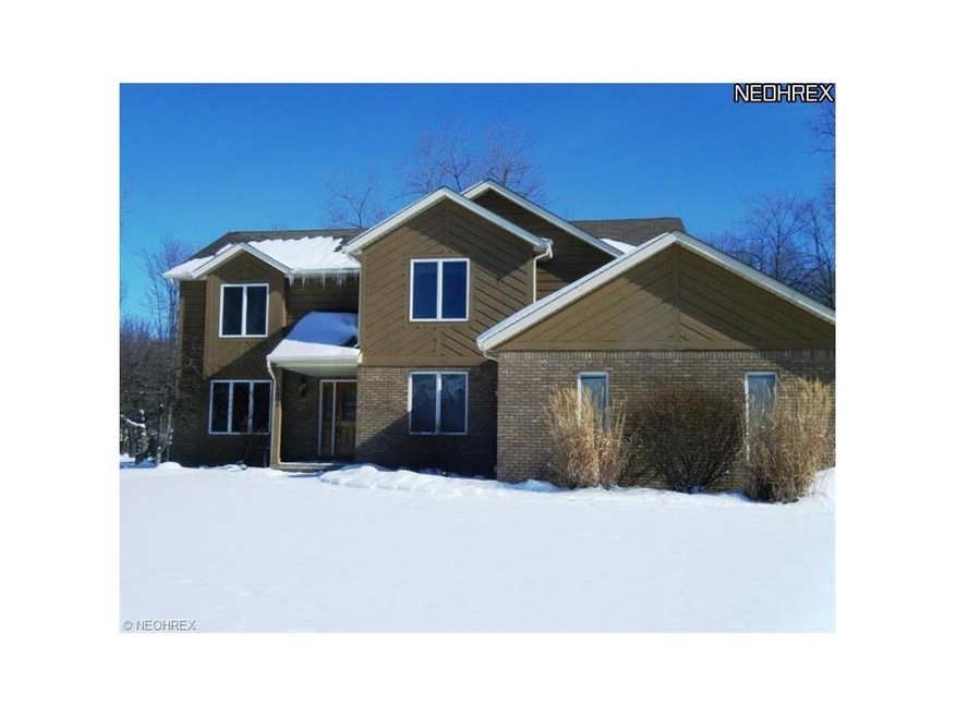 Welcome to 1401 Valley Park Drive in Broadview Hei