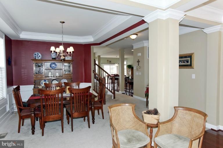 25021 White Sands Dr, Chantilly, VA 20152 - photo 1