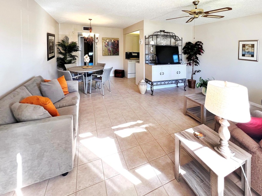 Living, Dining & Kitchen Area