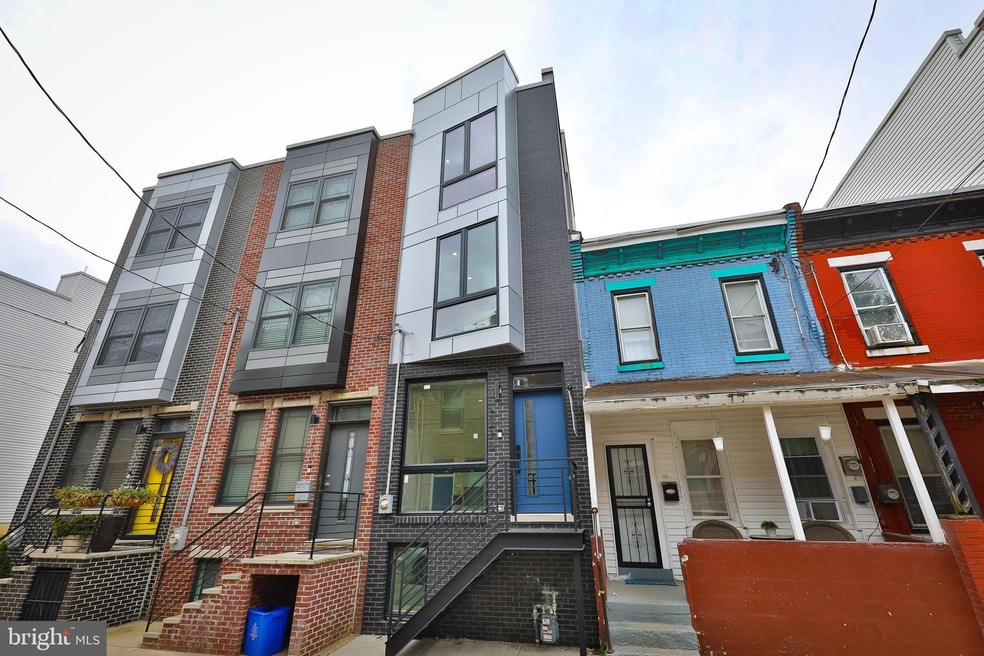 2230 Wilder St, Philadelphia, PA 19146 - photo 1