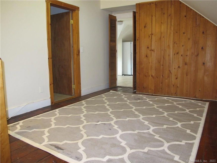 62 Lockwood Ave unit 3, Stamford, CT 06902 - photo 1