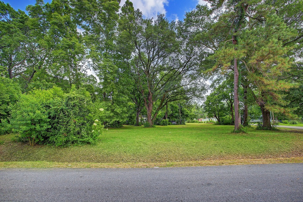 964 Ringold St, Houston, TX 77088 - photo 1