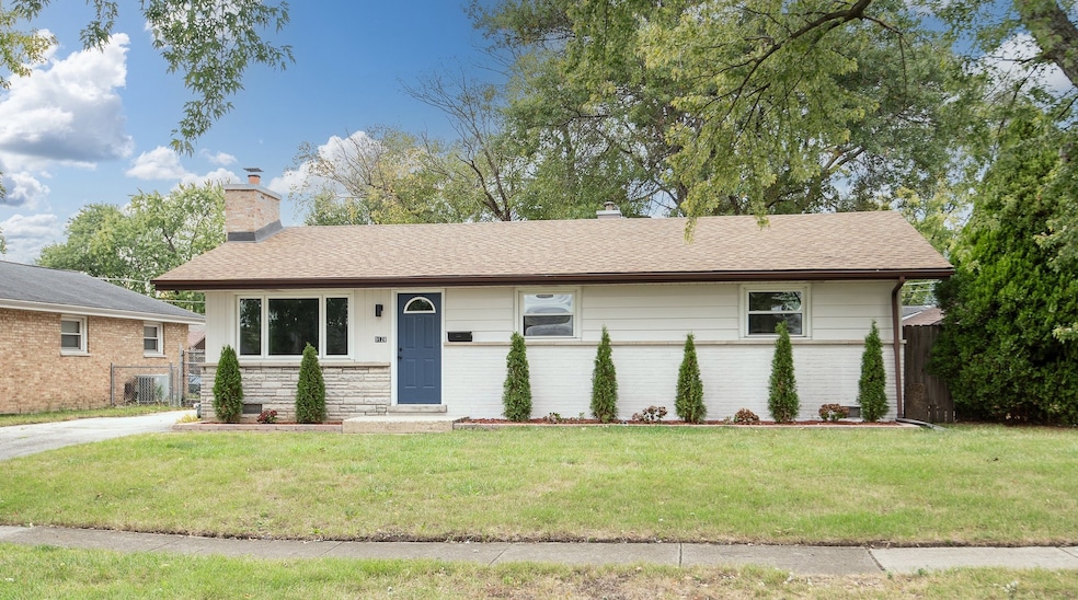 Pending $309,900 • Co-Listing Agent
