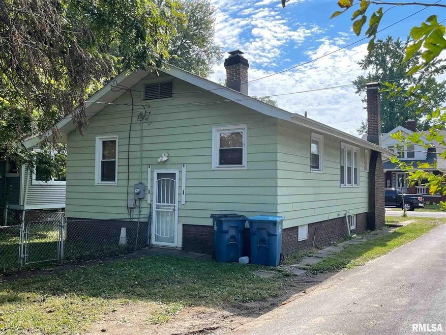 207 E Spruce St, Springfield, IL 62704 - photo 1