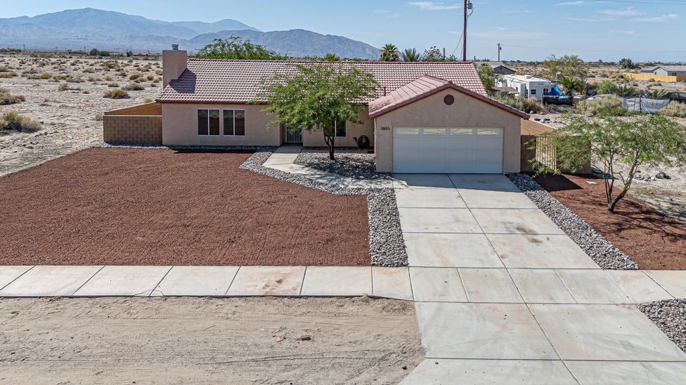 2639 ARROWHEAD AVE 2