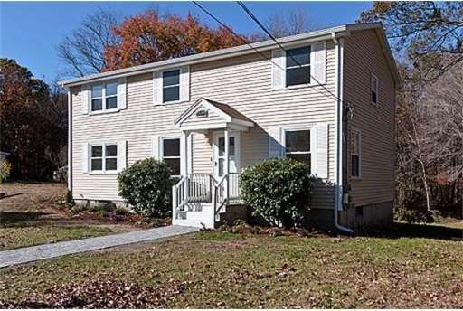 66 Milford St, Mendon, MA 01756 - photo 1