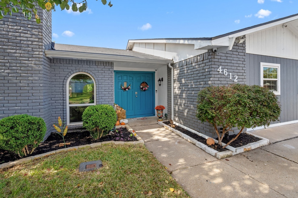 4612 Woodfield Dr, Arlington, TX 76016 - photo 1