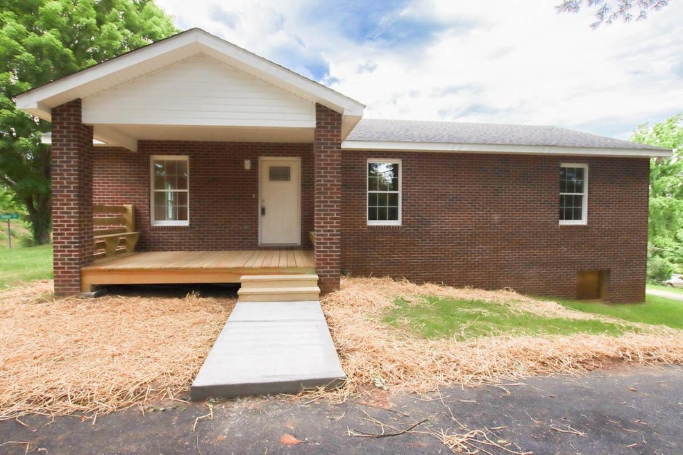 1106 King Springs Rd, Johnson City, TN 37601 - photo 1