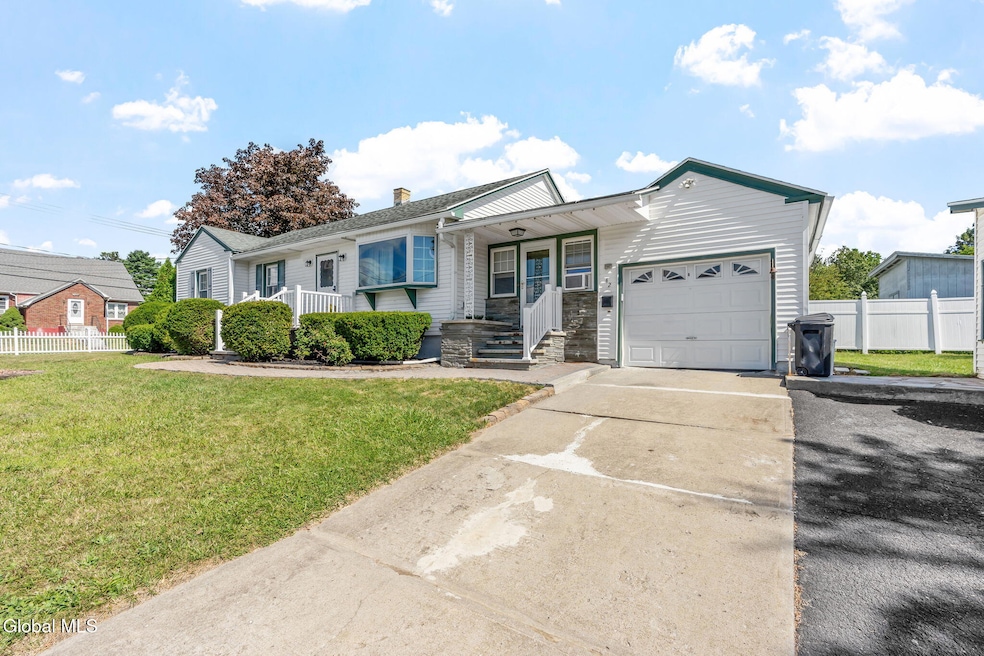 42 Edson St, Amsterdam, NY 12010 - photo 1