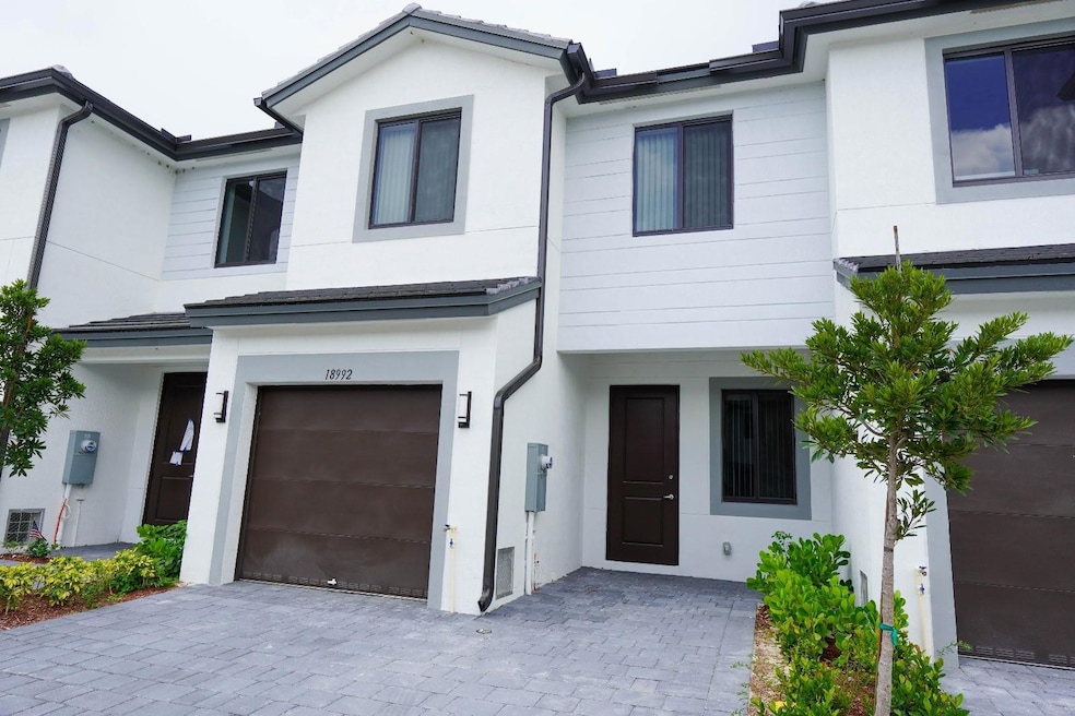 For Rent $2,585/month