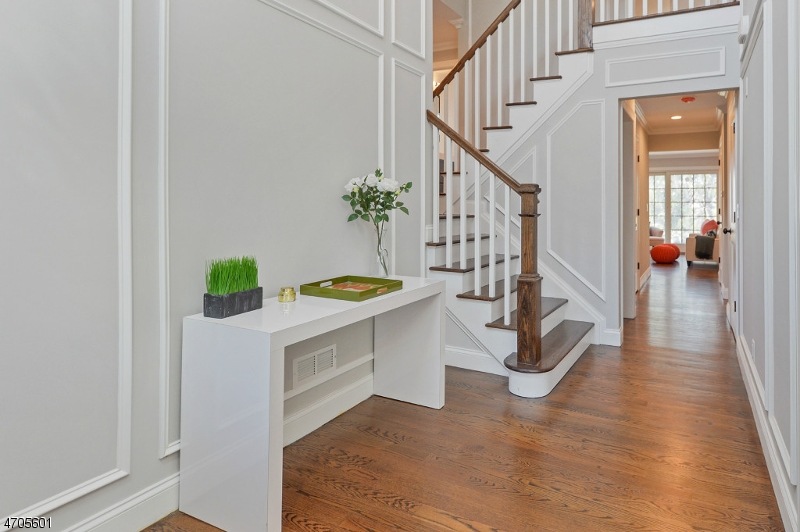 8 Andover Dr, Short Hills, NJ 07078 - photo 1