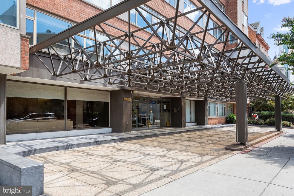 Dupont East Condominium unit 821, Washington, DC 20036 - photo 1