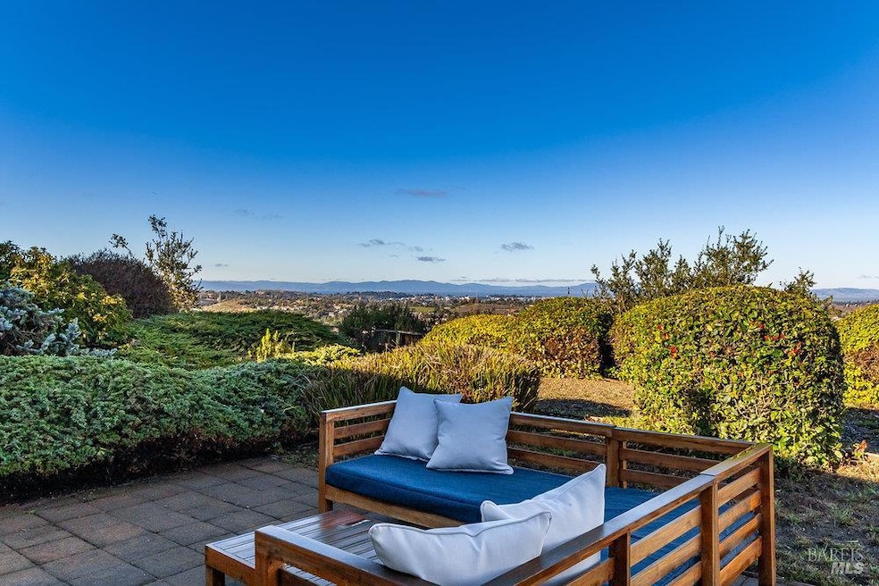 835 Clifton Ct, Benicia, CA 94510 - photo 1