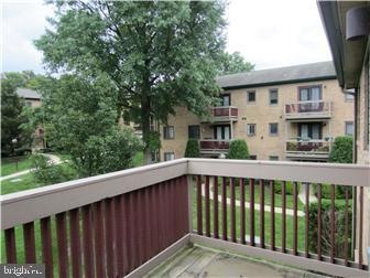 8807 Park Ct unit 8807, Wilmington, DE 19802 - photo 1