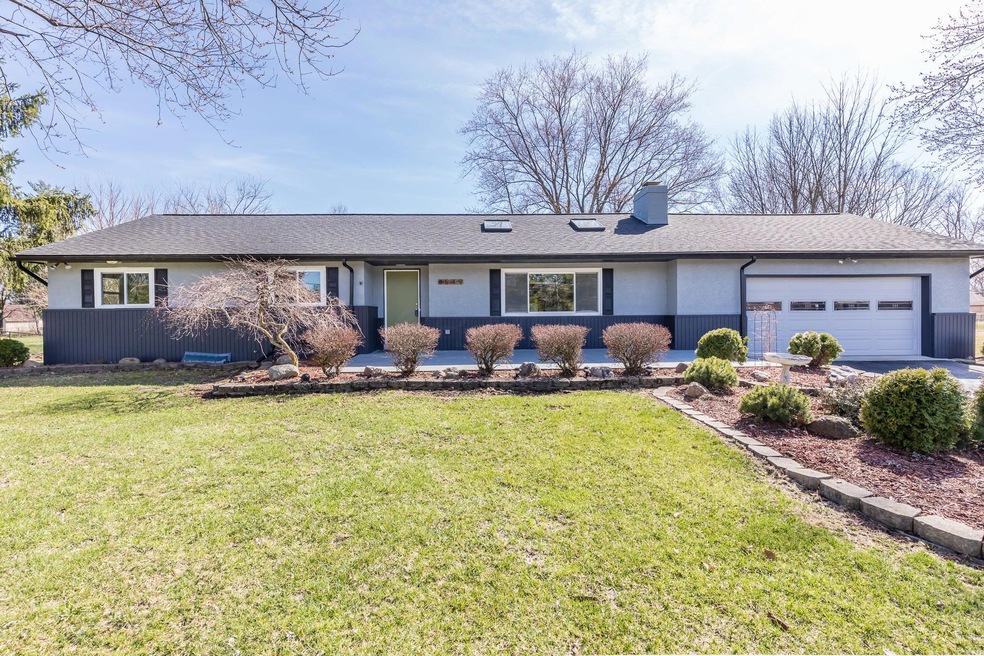 Welcome to 3549 Snouffer Rd, 43235