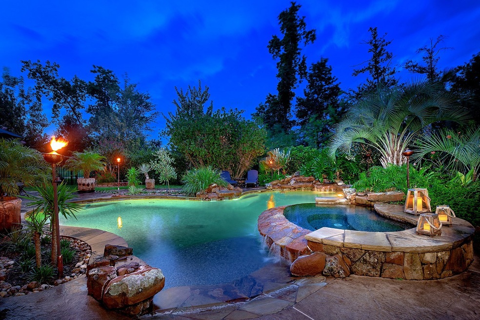 38 N Knights Crossing Dr, Spring, TX 77382 - photo 1