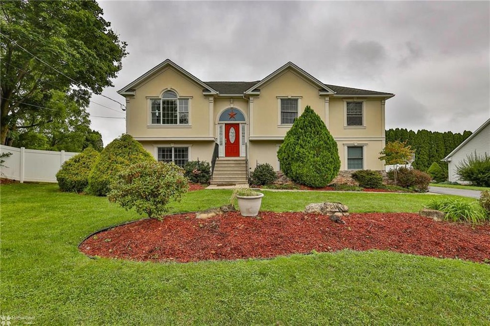 2819 Linden St, Bethlehem, PA 18017 - photo 1