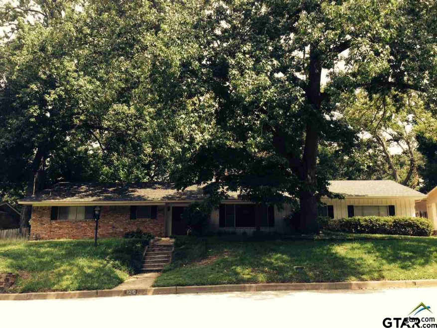 1010 1010 Shepherd, Tyler, TX 75701 - photo 1