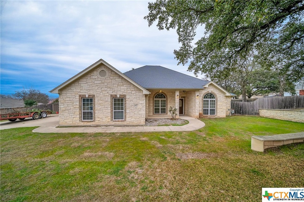 915 Kelso Dr, Copperas Cove, TX 76522 - photo 1