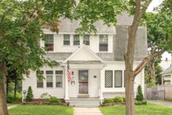 37 Westernview St, Springfield, MA 01108 - photo 1