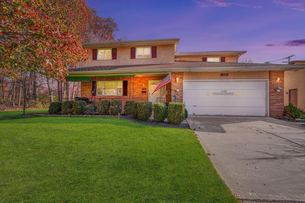 5188 Woodside Dr Virtual Twilight