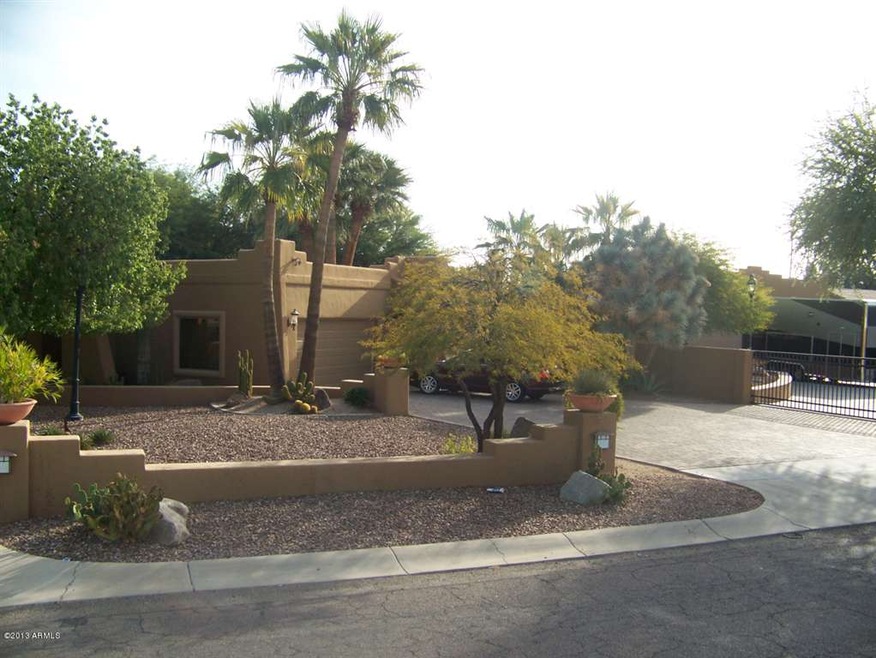 UH frontyard