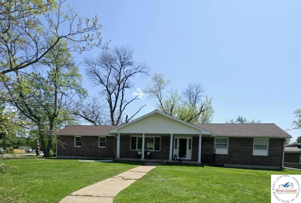 502 S Ferguson Ave, Tipton, MO 65081 - photo 1