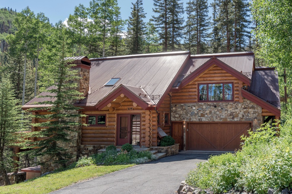 105 Cabins Lane