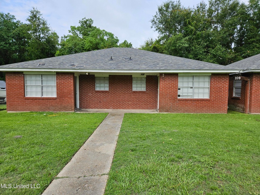 209 Lawler Ave unit A, Long Beach, MS 39560 - photo 1