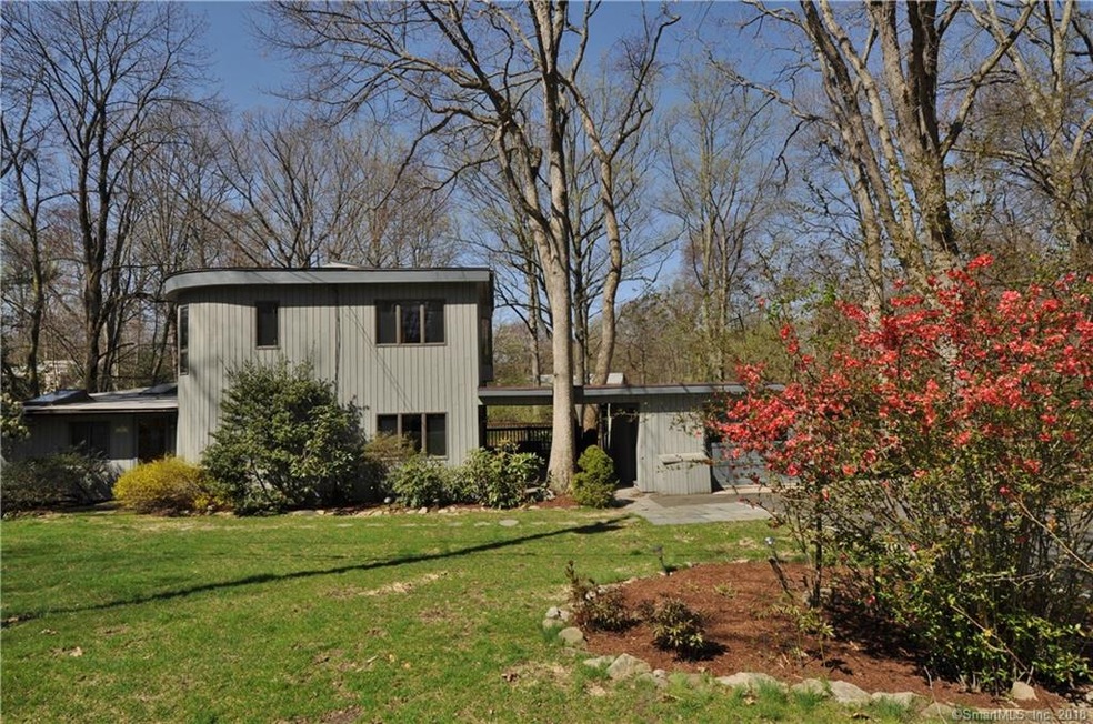 Cool Contemporary on coveted street