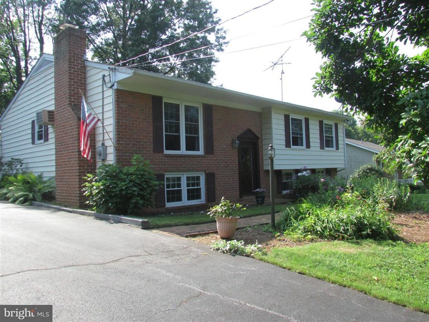 51 Perth Way, Shepherdstown, WV 25443 - photo 1