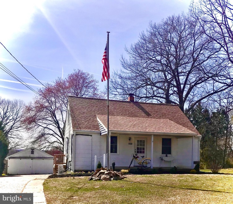 5894 Mineral Hill Rd, Sykesville, MD 21784 - photo 1