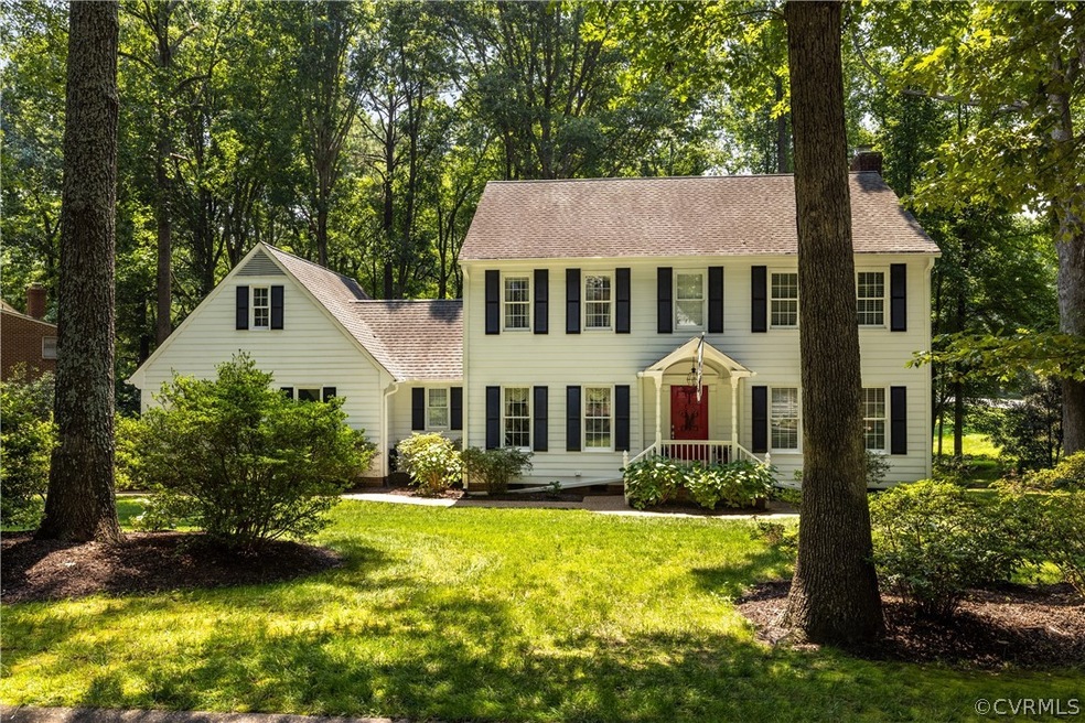 Welcome to 5900 Waters Edge!