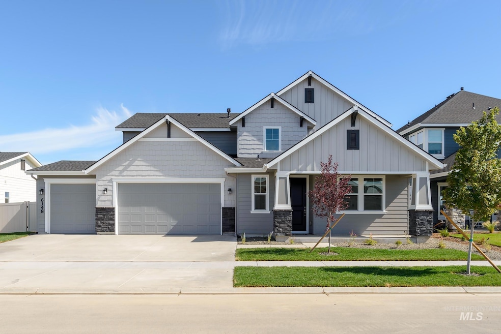 For Sale $709,000 • Co-Listing Agent